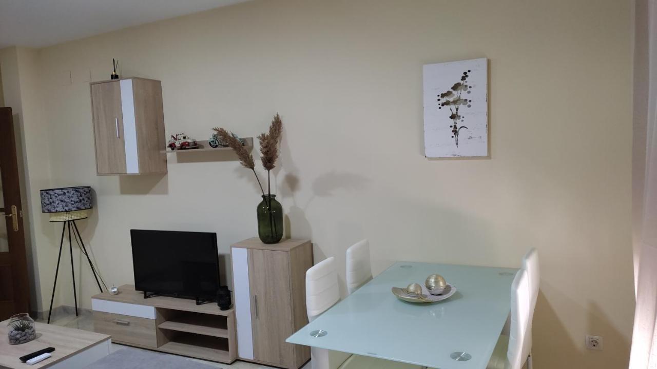 Apartamento Puerta Nueva Apartamento *